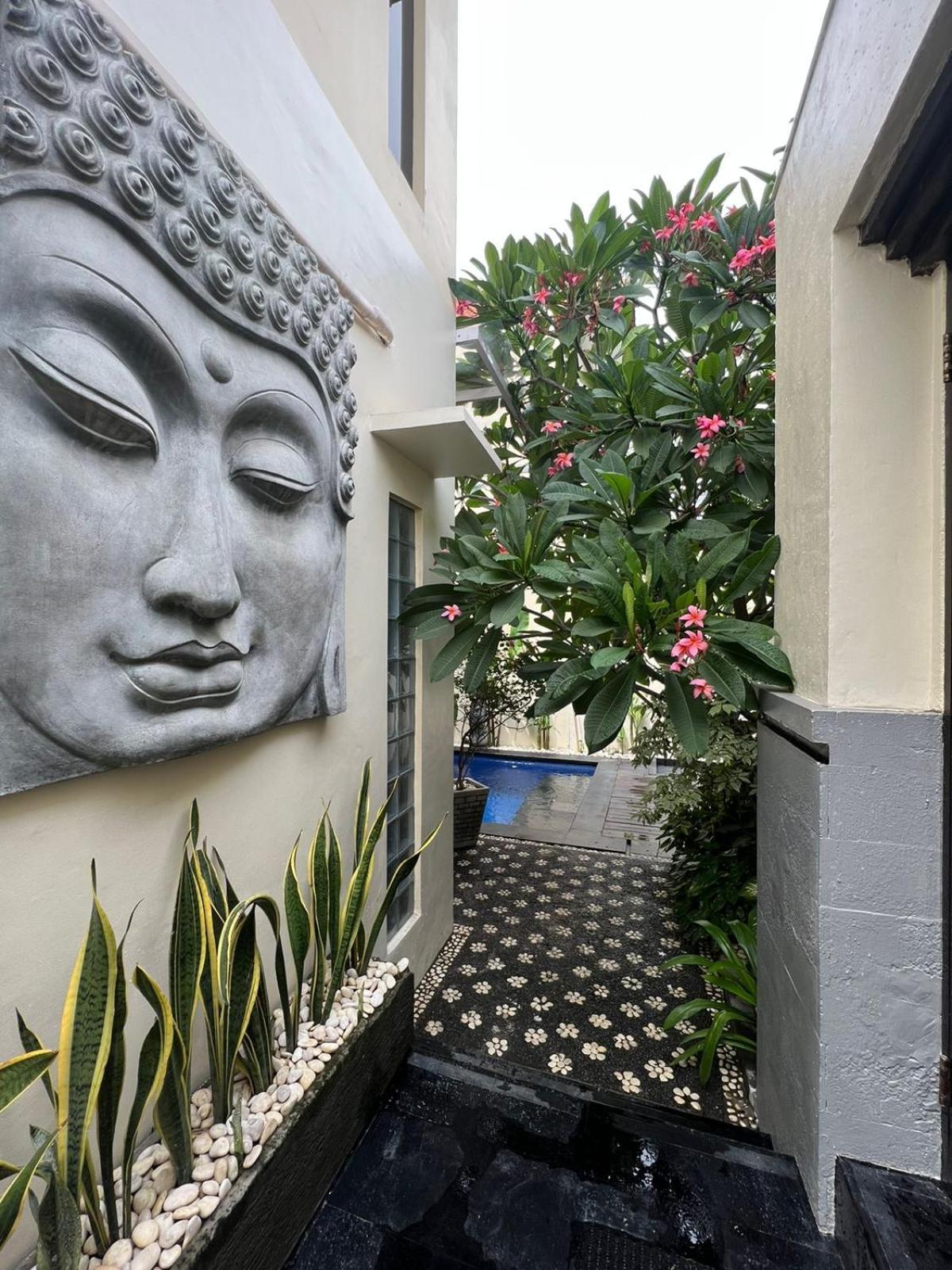 Bali, Kuta, De Kubu Villa No1 Legian Exterior foto